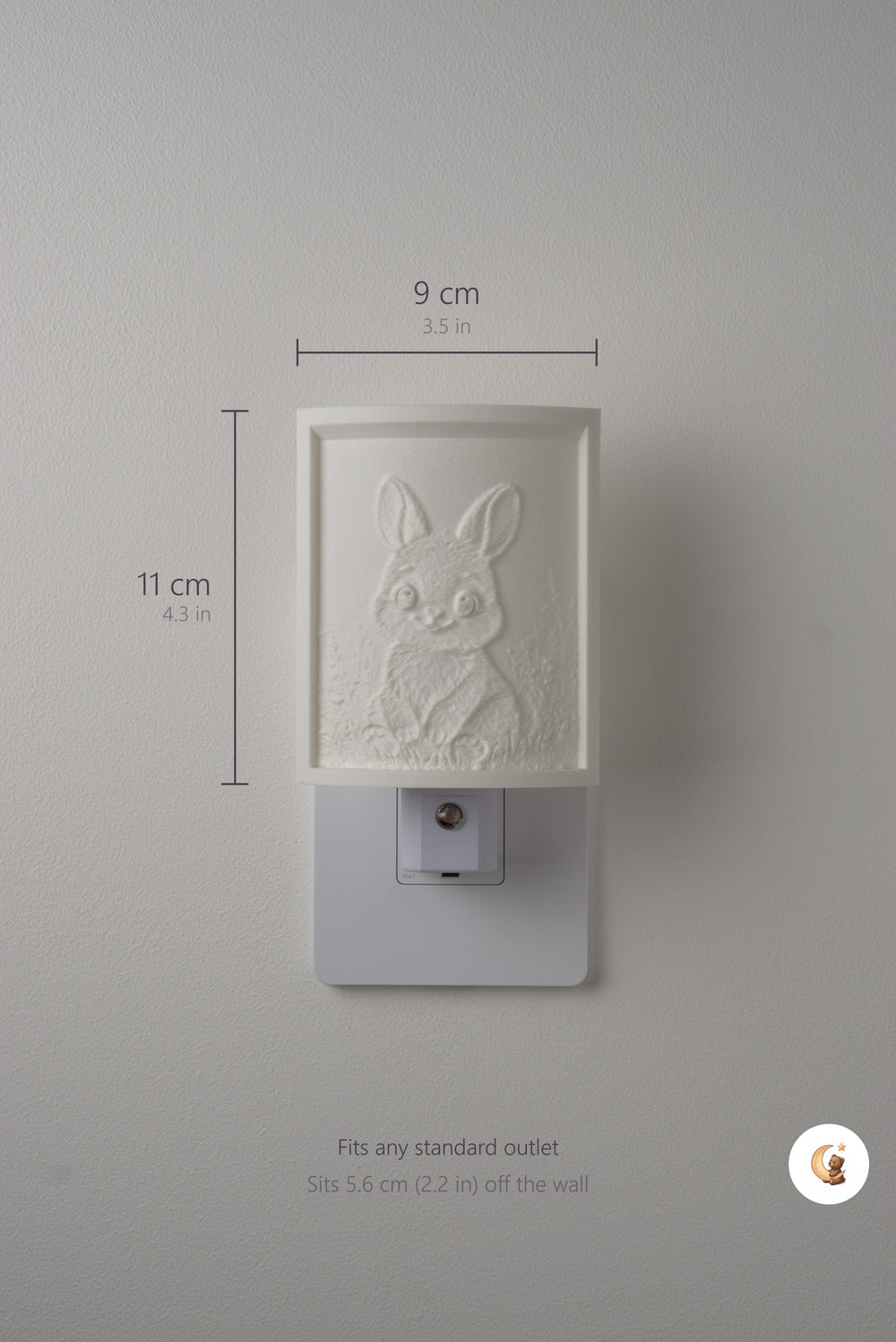 Size guide: the Bunny night light is 9 cm (3.5 in) wide by 11 cm (4.3 in) tall and fits any standard outlet