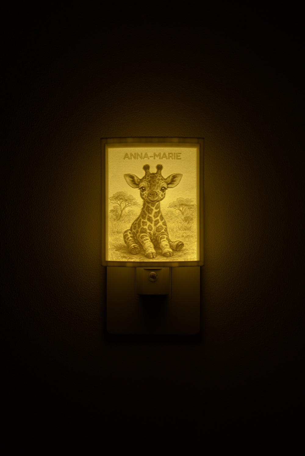 Giraffe night light personalized with a child's name
