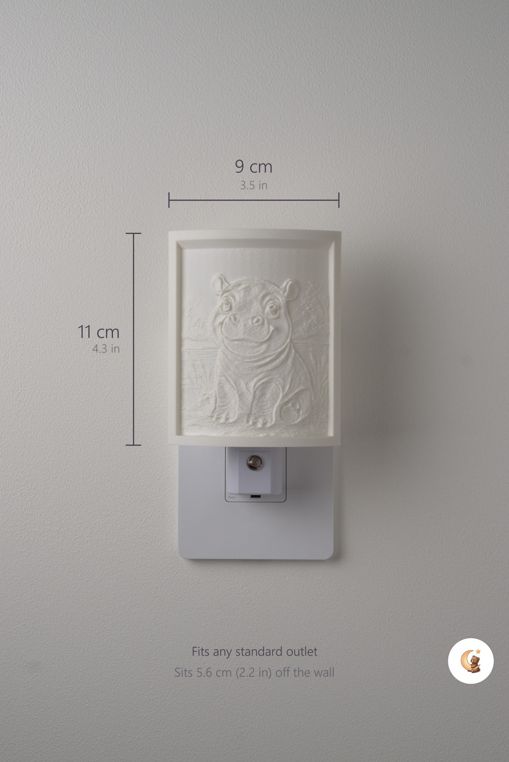 Size guide: the Hippo night light is 9 cm (3.5 in) wide by 11 cm (4.3 in) tall and fits any standard outlet